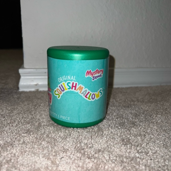 New 4” Original Mystery Capsule Squishmallows - Picture 3 of 3